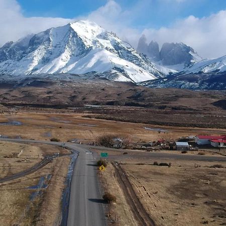 Goiien House Hostel Torres del Paine National Park Exterior photo