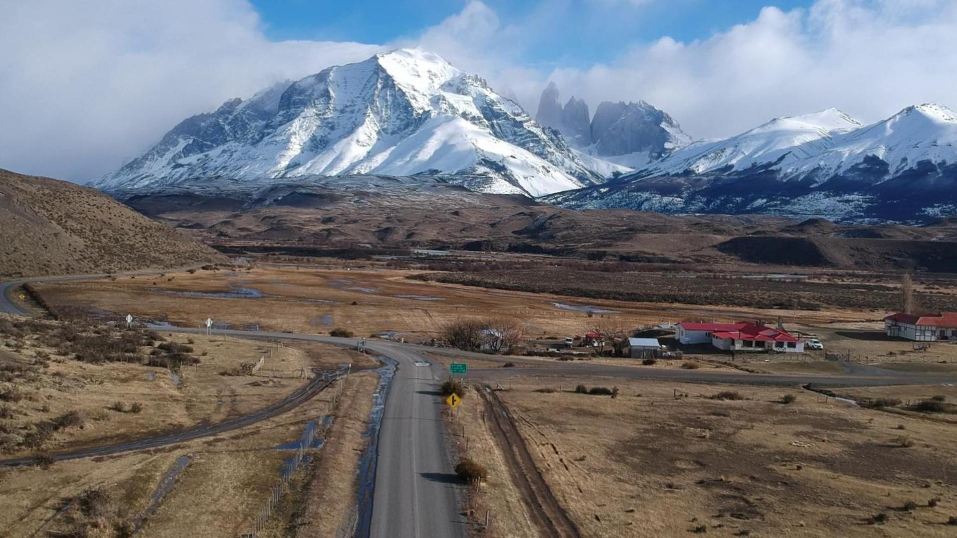 Goiien House Hostel Torres del Paine National Park Exterior photo