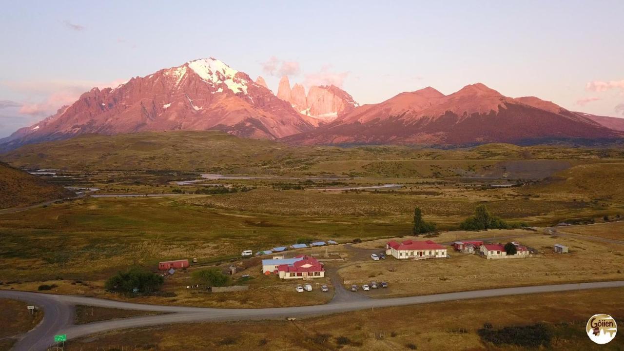 Goiien House Hostel Torres del Paine National Park Exterior photo